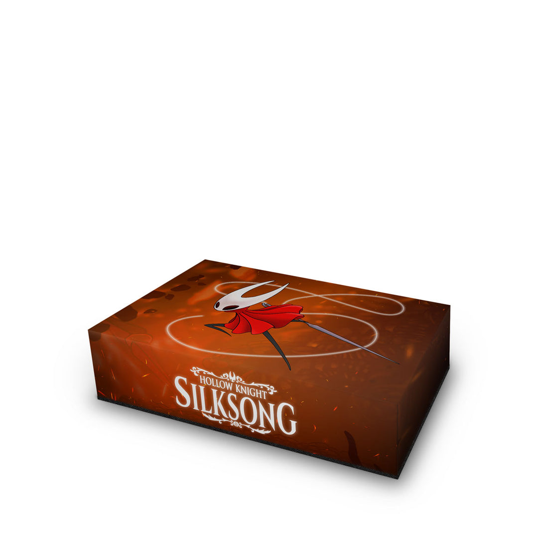 Capa Anti Poeira PS5 Slim Horizontal - Hollow Knight: Silksong - Pop Arte Skins - foto 2