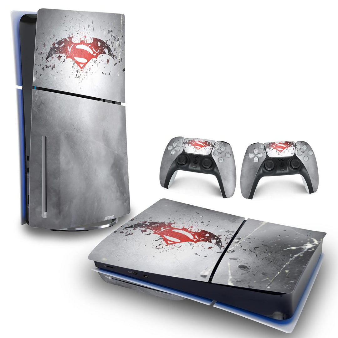 Skin Anti-Rage PS5 Slim Horizontal - Batman Vs Superman Logo - Pop Arte Skins