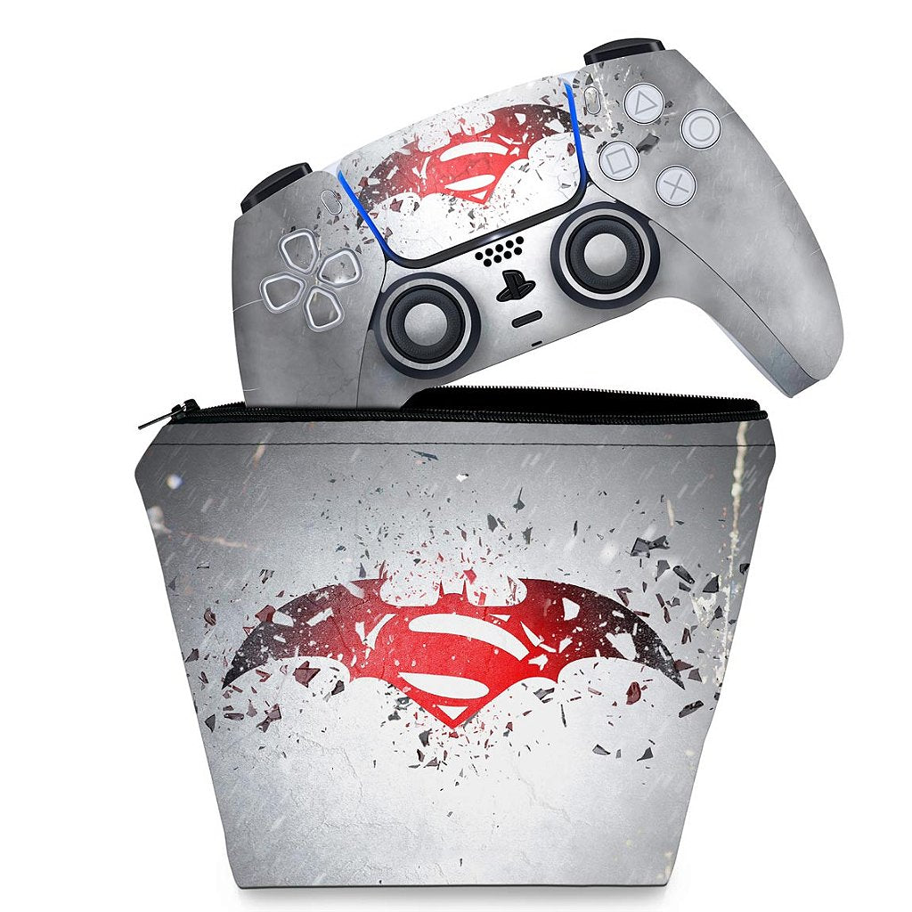 KIT Capa Case e Skin Anti-Rage PS5 Controle - Batman Vs Superman Logo - Pop Arte Skins