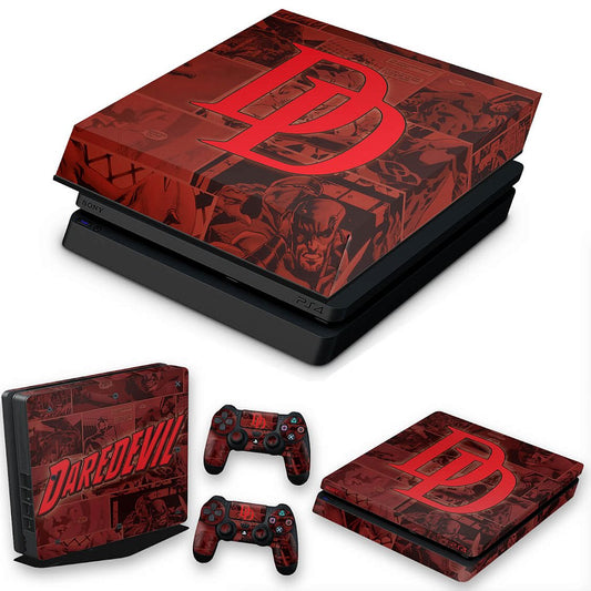 KIT Capa Anti Poeira e Skin Anti-Rage PS4 Slim - Daredevil Demolidor Comics
