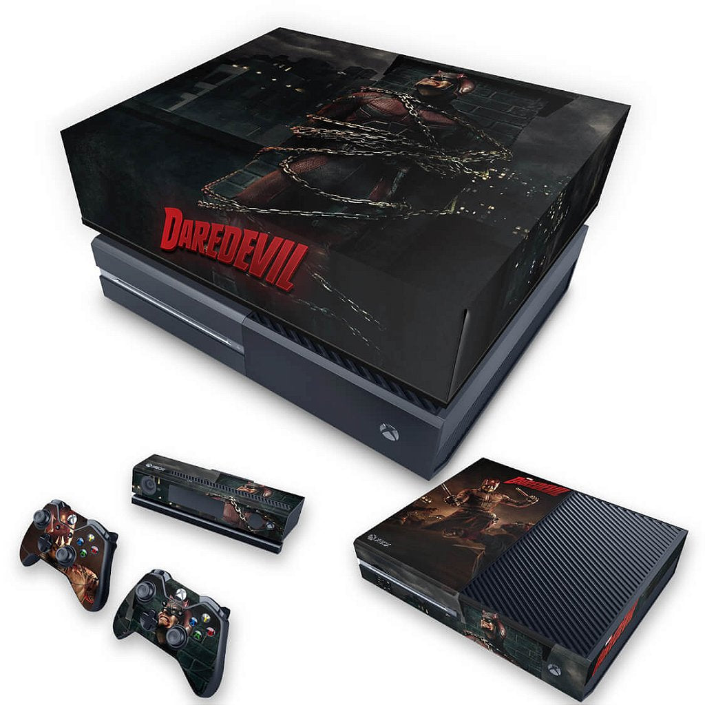 KIT Capa Anti Poeira e Skin Anti-Rage Xbox One Fat - Daredevil Demolidor