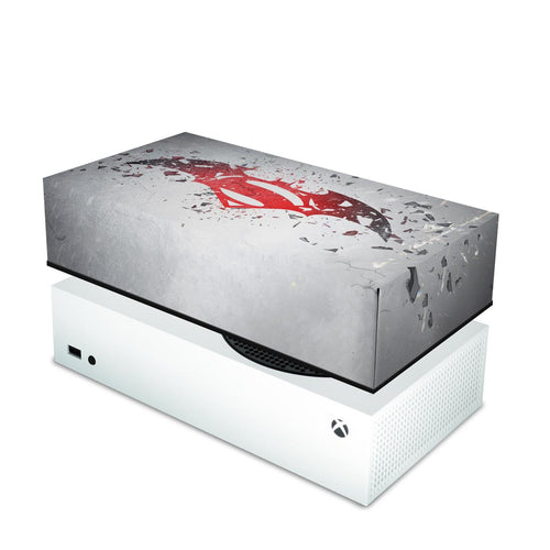 Capa Anti Poeira Xbox Series S Horizontal - Batman Vs Superman Logo