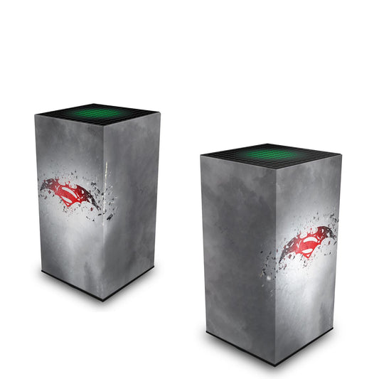 Xbox Series X Capa Anti Poeira Vertical - Batman Vs Superman Logo