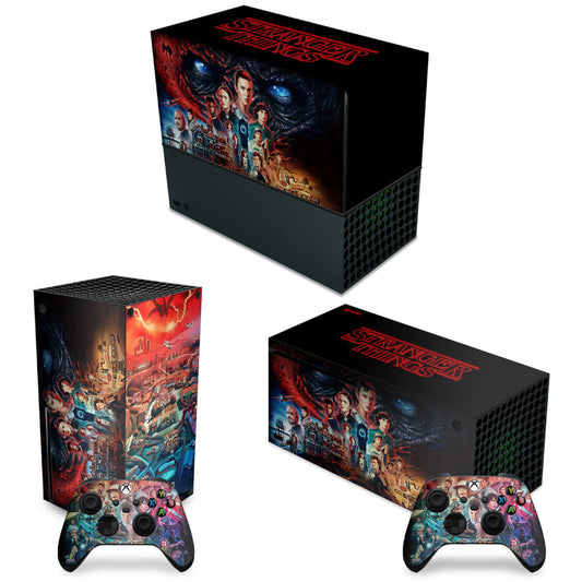 KIT Xbox Series X Capa Anti Poeira e Skin Anti-Rage Horizontal - Stranger Things