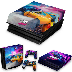 KIT Capa Anti Poeira e Skin Anti-Rage PS4 Pro - Need For Speed Heat