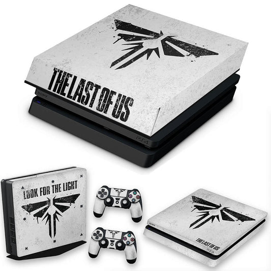 KIT Capa Anti Poeira e Skin Anti-Rage PS4 Slim - Modelo 273