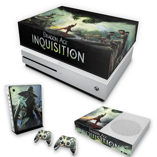 KIT Capa Anti Poeira e Skin Anti-Rage Xbox One S Slim - Dragon Age Inquisition