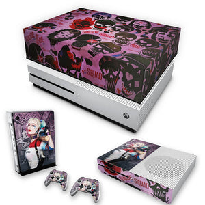 KIT Capa Anti Poeira e Skin Anti-Rage Xbox One S Slim - Esquadrão Suicida #C