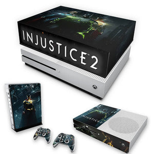 KIT Capa Anti Poeira e Skin Anti-Rage Xbox One S Slim - Injustice 2