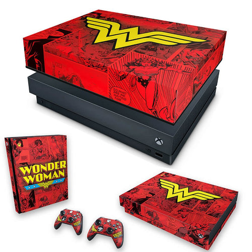 KIT Capa Anti Poeira e Skin Anti-Rage Xbox One X - Mulher Maravilha Comics
